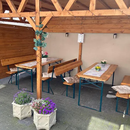 Apartament Ferienwohnung 2 In Direkter Naehe Zum Rhein *